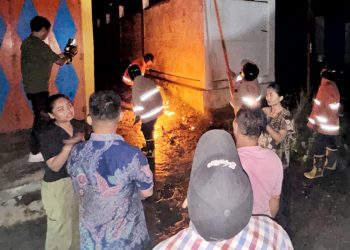 Pemilik akun Facebook Decie Sinaga menyampaikan keluhan kepada Wakil Bupati, Benny Gusman Sinaga