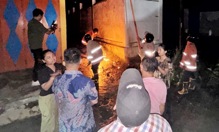 Pemilik akun Facebook Decie Sinaga menyampaikan keluhan kepada Wakil Bupati, Benny Gusman Sinaga