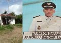 Kantor Pangulu Bandar Sauhur dan
Pangulu Bandar Sauhur Nahason Saragih
