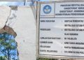 Pengerjaan revitalisasi gedung SD Negeri dan papan informasi sumber dana proyek