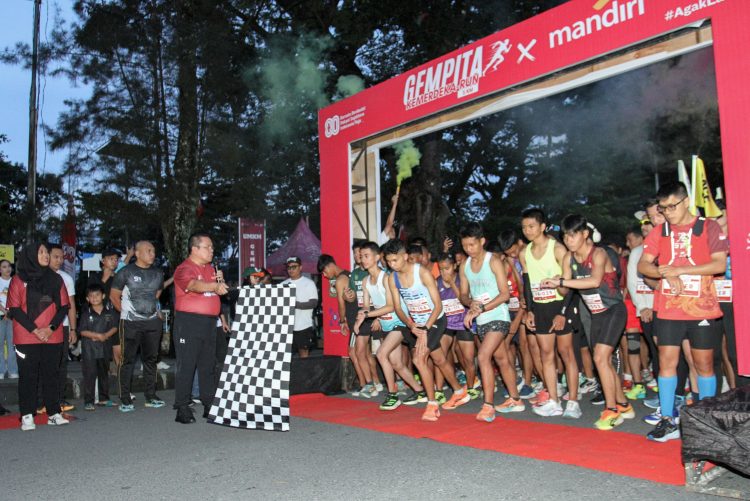 Gempita Run “Agak Lari Kelen” Meriahkan HUT Ke-80 Kemerdekaan RI di Siantar