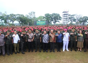 Wali Kota Hadiri Pelantikan Siswa Dikmata Inf di Lapangan Rindam I/BB Pematangsiantar