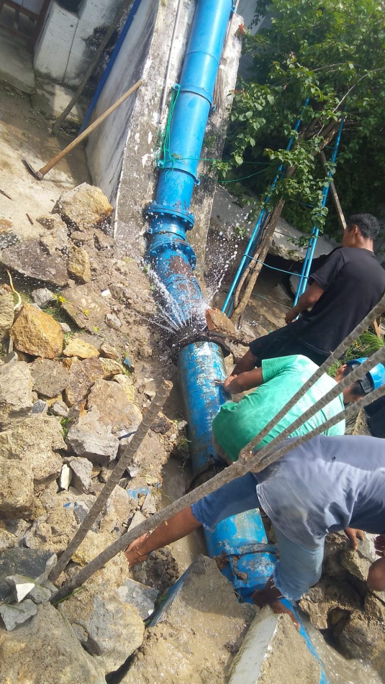 Pipa Milik Perumda Air Minum Tirta Uli Siantar Pecah Akibatkan Layanan Air Minum Pelanggan Terganggu
