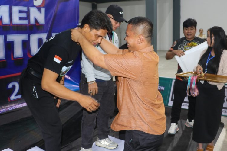 Turnamen Badminton KONI Cup 2025 di Siantar Berakhir