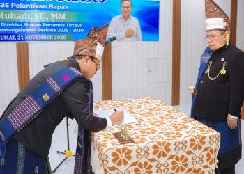 Muliadi Dilantik Jadi Direktur Umum Perumda Tirta Uli Siantar