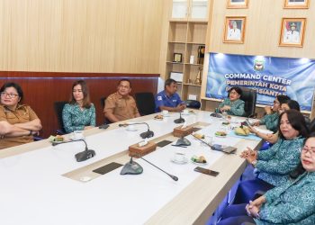 TP PKK Siantar Bantu TP PKK Sibolga Terdampak Bencana dan Longsor
