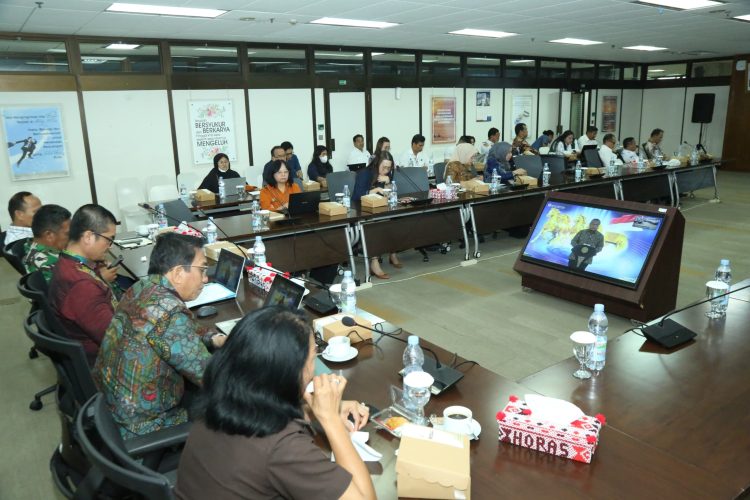 Wali Kota Saksikan Peluncuran Laporan Perekonomian Indonesia Oleh BI