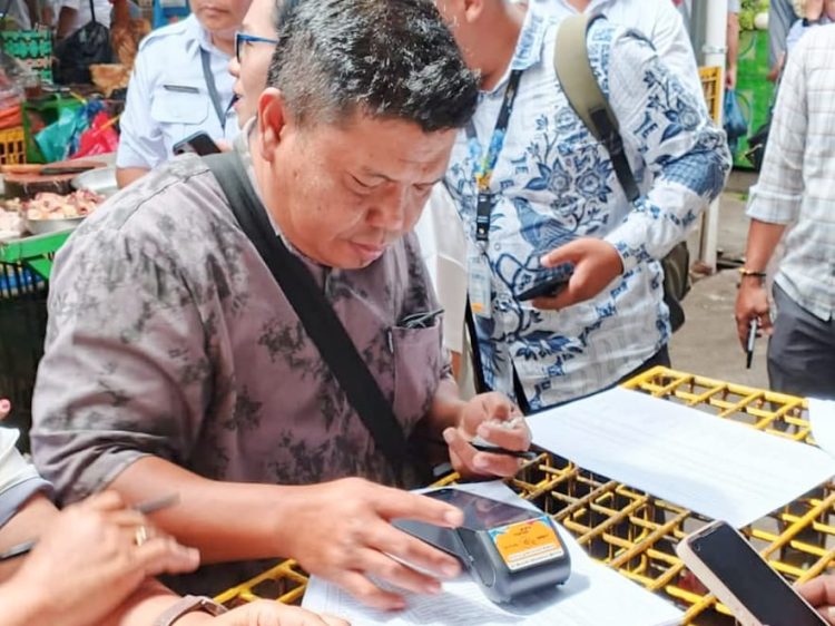 PD Pasar Horas Jaya Siantar Gunakan Pembayaran Non Tunai Berbasis QRIS