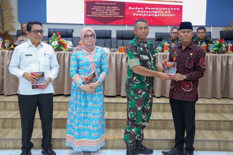 Buku Sejarah Perjuangan Masyarakat Kota Pematangsiantar dalam Merebut Kemerdekaan Didistribusikan