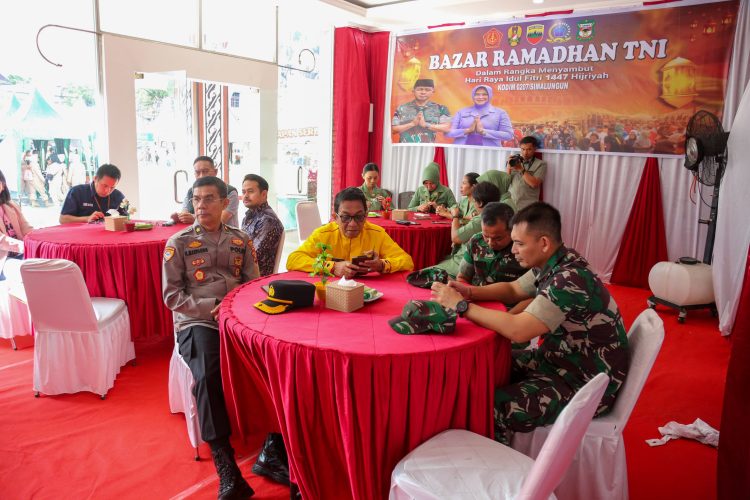 Wali Kota Bersama Dandim Hadiri Pembukaan Bazar Ramadhan TNI Serentak Secara Virtual