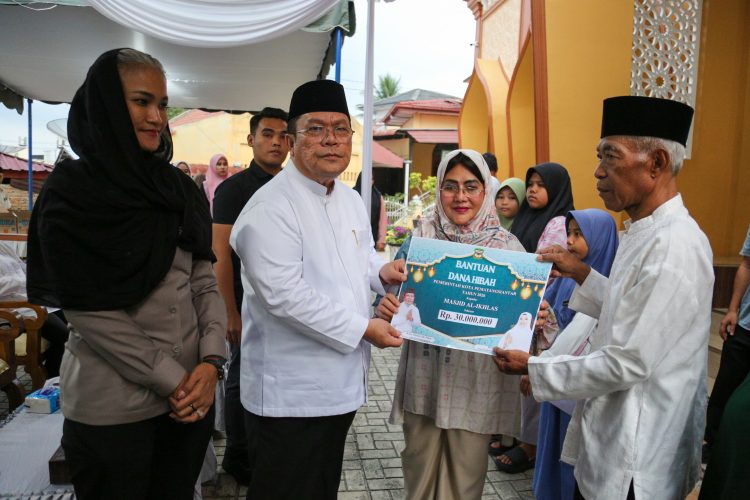 Wali Kota Perintahkan Dirut Perumda Tirtauli Siantar Sediakan Air Siap Minum di Masjid