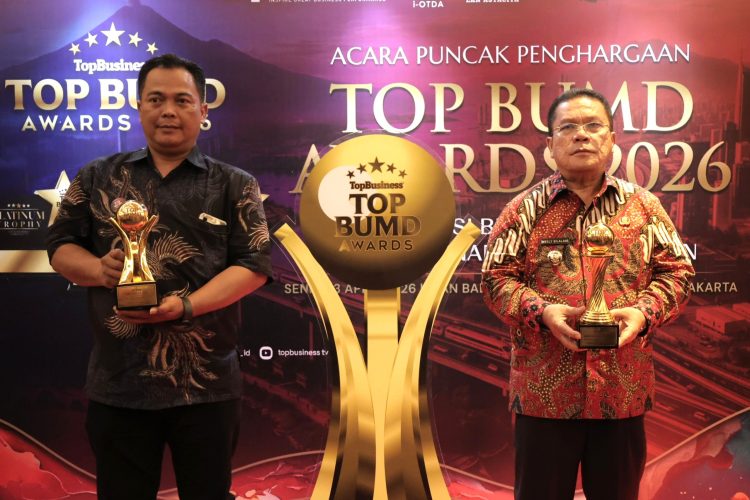 Perumda Air Minum Tirta Uli Raih Empat Penghargaan Sekaligus
