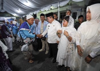 110 Jamaah Calon Haji/Hajjah Pematangsiantar Dilepas