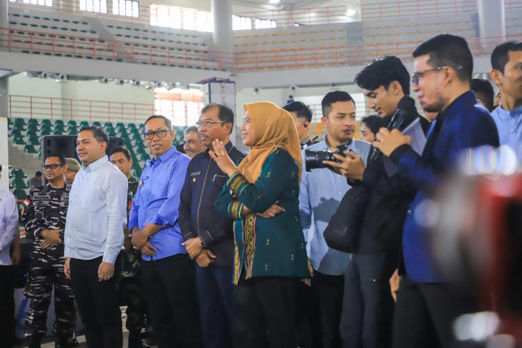 Wakil Wali Kota Siantar Hadiri Hari Buruh di Pemprov Sumut