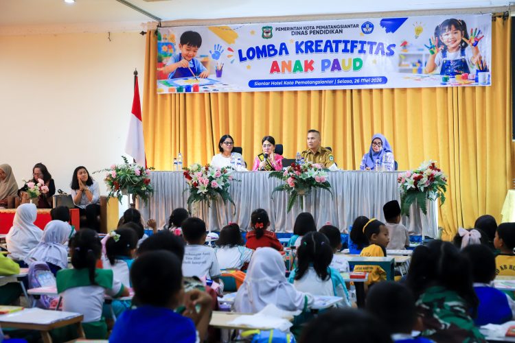 Bunda PAUD Siantar Buka Lomba Kreativitas Mewarnai
