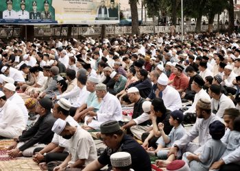 Ribuan Masyarakat Sholat Idul Adha di Lapangan Adam Malik Siantar