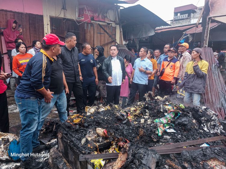 Wali Kota Janji Akan Perhatikan Nasib Para Pedagang Korban Kebakaran Kios