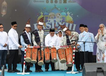 Wali Kota Siantar Buka Festival Anak Sholeh Indonesia Tingkat Sumut