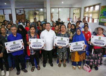 Pemko Bantu Pedagang Pasar Dwikora Rp10 Juta per Kios yang Terbakar
