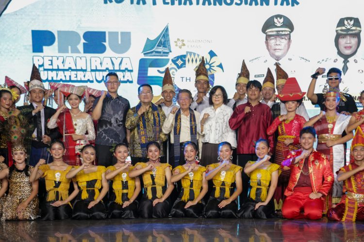 Wesly Silalahi Hadiri Pagelaran Seni dan Budaya Siantar di PRSU Medan