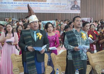 Wali Kota Hadiri Pesta Olob-olob Gereja GKPS Resort Siantar III
