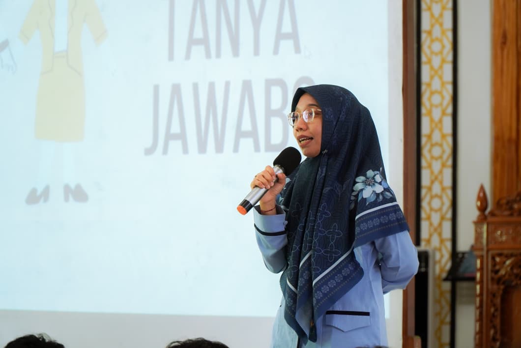 Bekali Siswa Menuju Kampus Impian, Tim BK MAN 2 Kota Kediri Berikan Pembinaan Persiapan Perguruan Tinggi dan Sosialisasi TKA