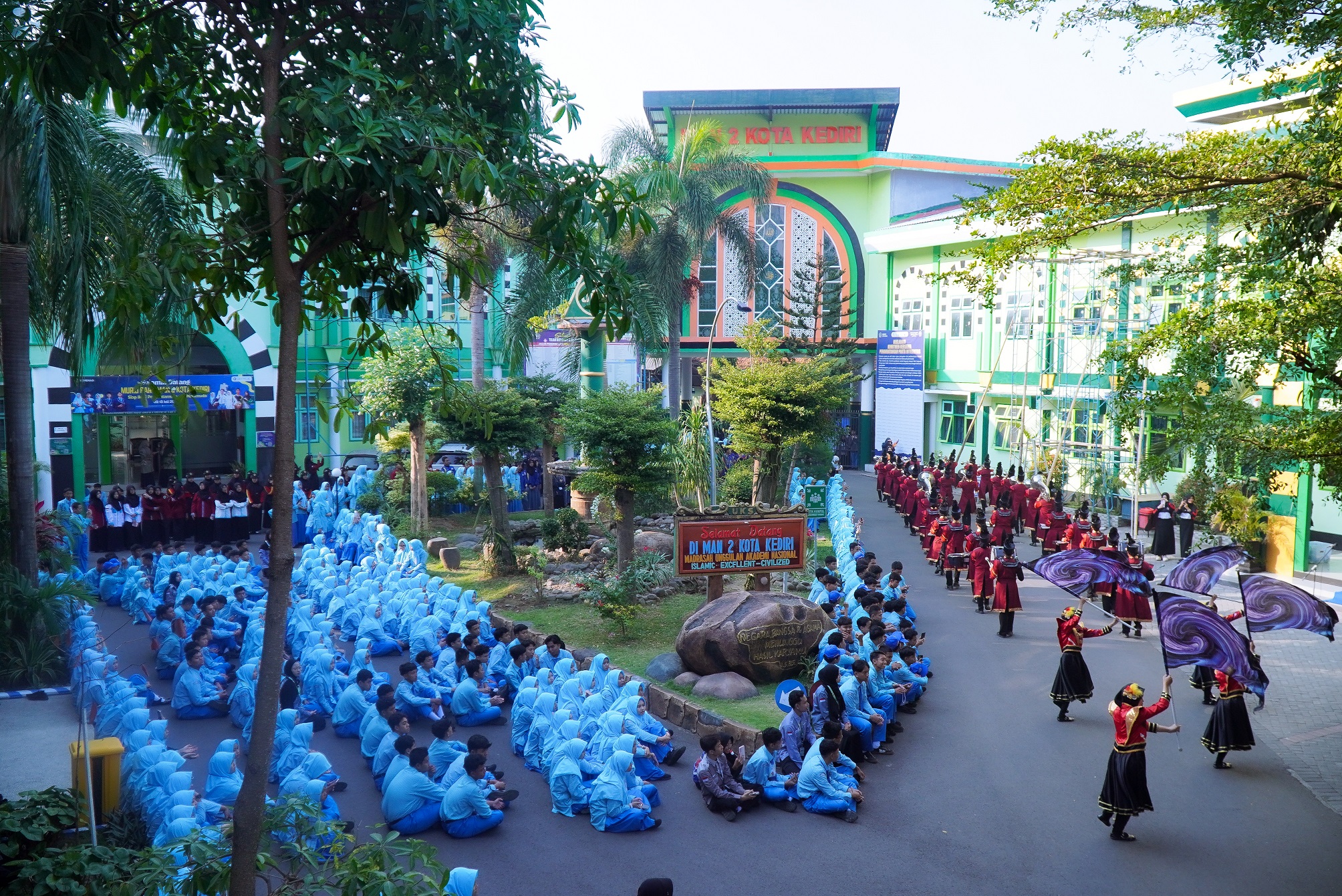 MAN 2 KOTA KEDIRI GELAR EXPO INTRAKULIKULER,BANTU MURID BARU TEMUKAN POTENSI TERBAIK