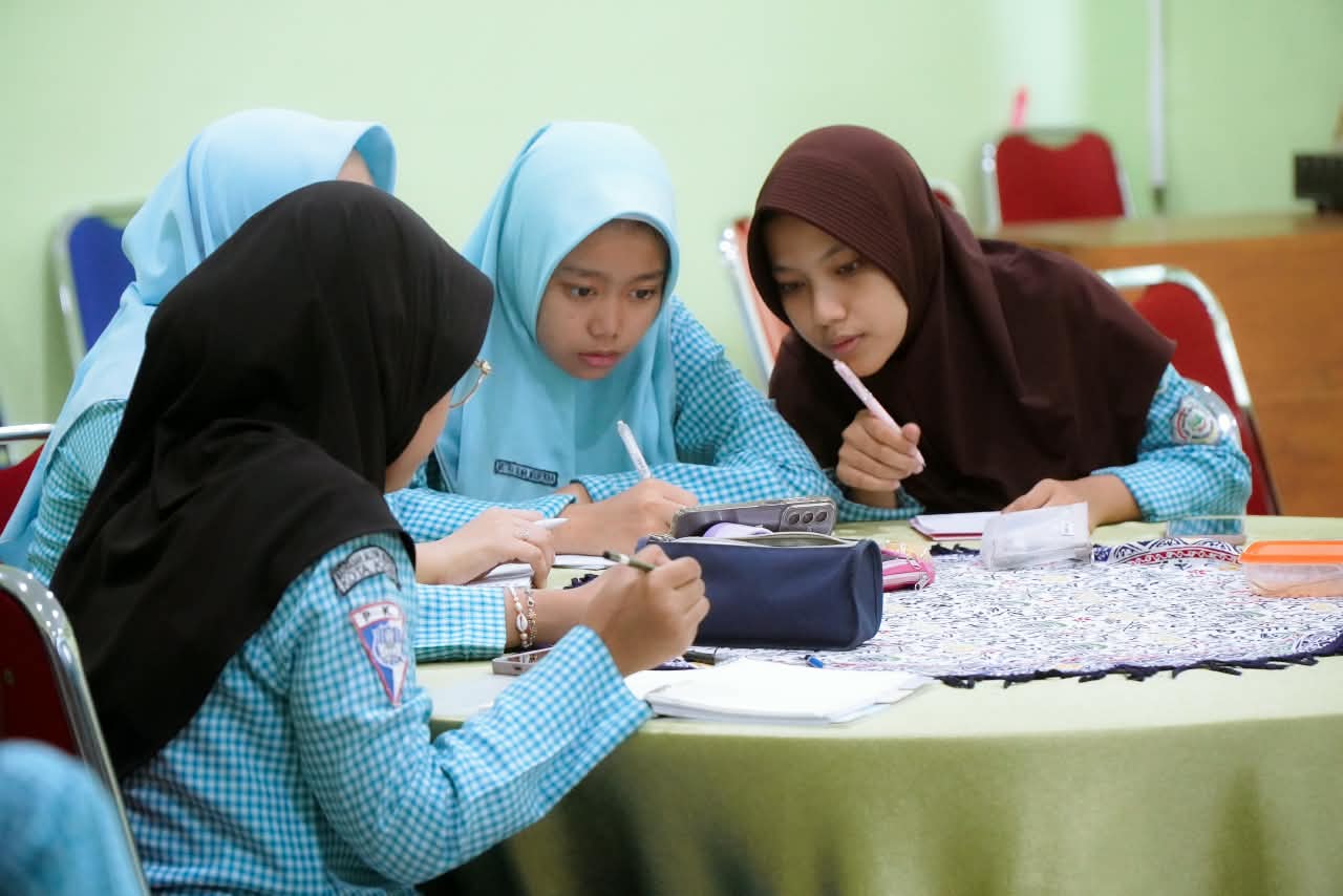 MASA DEPAN BANGSA SEDANG DISIAPKAN OLEH PEMUDA.