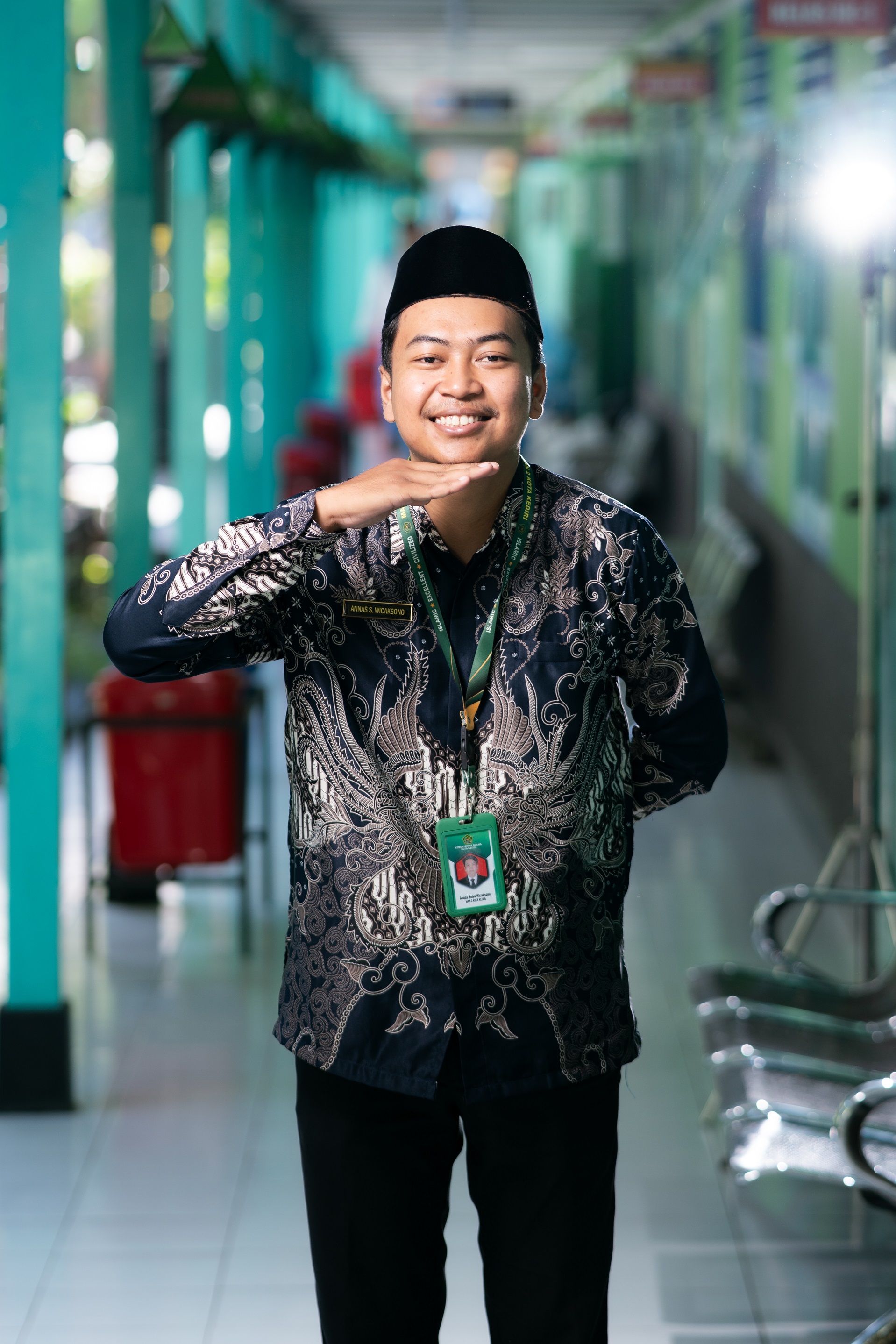 Annas Setya Wicaksono,S.Pd.