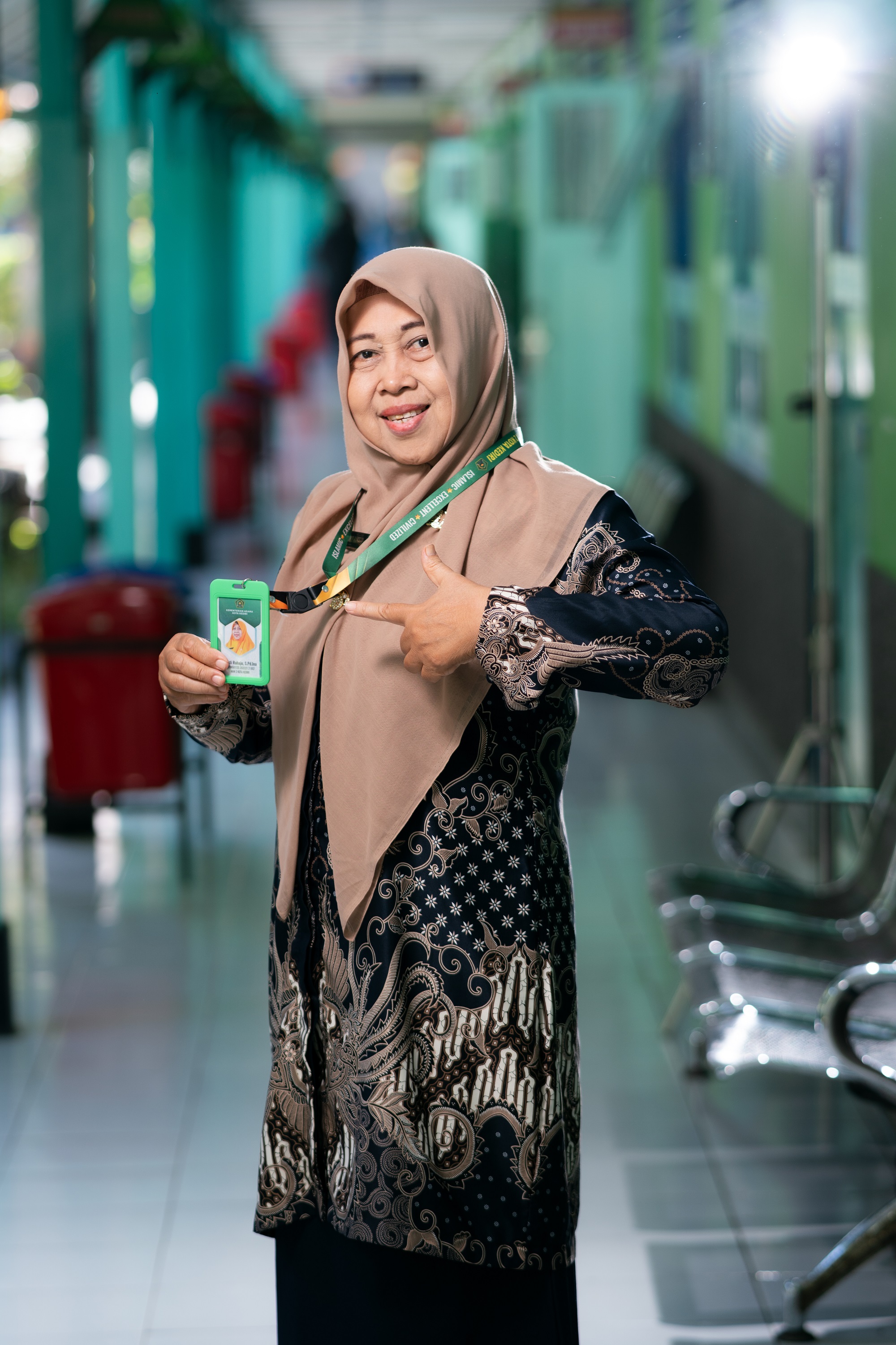 Mukti Rahaju,S.Pd.Ina