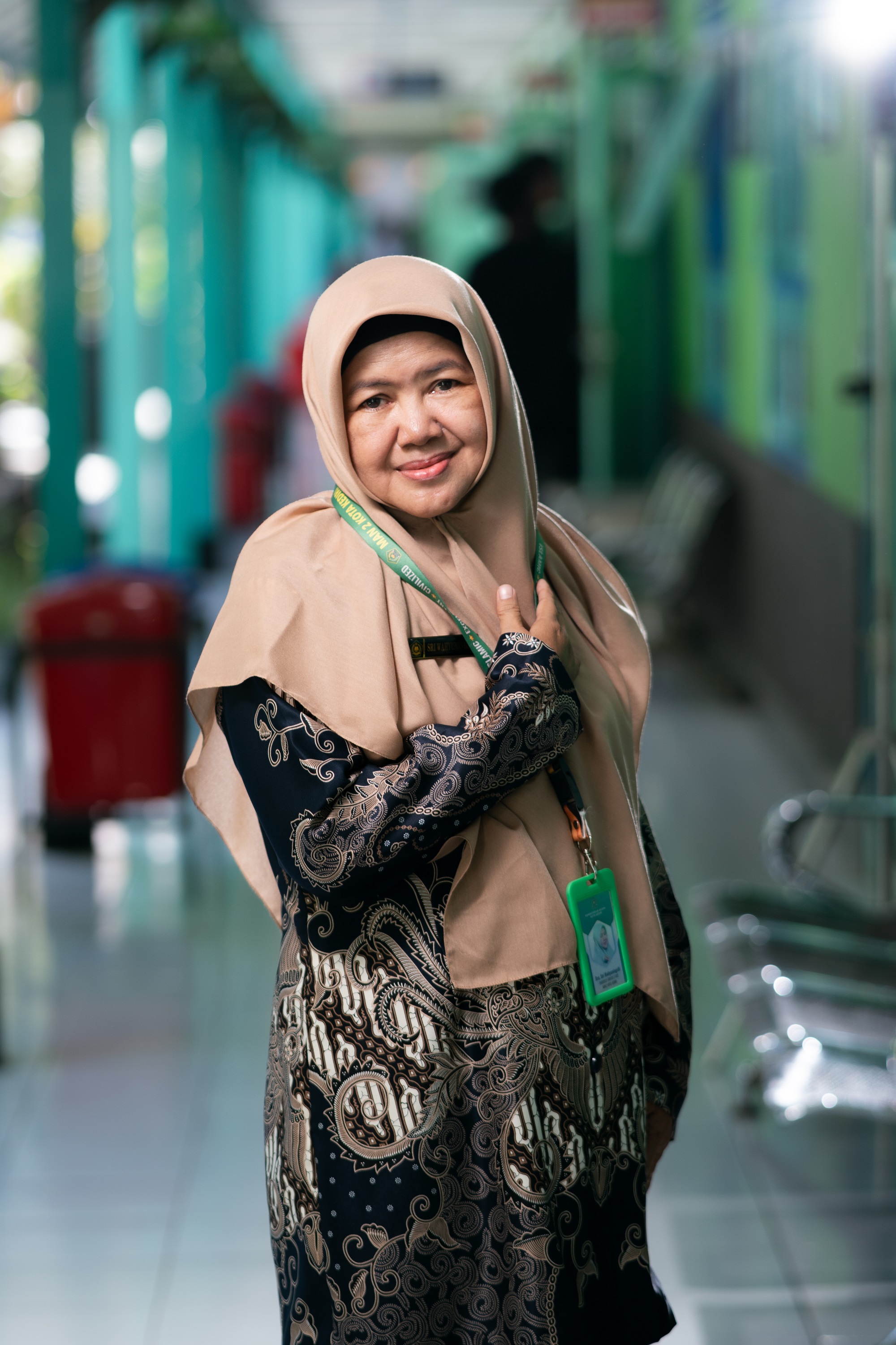 Dra.Sri Wahyuningsih