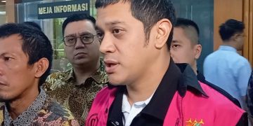 Jaksa Tuntut 18 Tahun Penjara Kerry Adrianto Riza dalam Kasus Korupsi Minyak