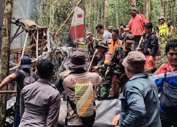 Jenazah Pilot Pesawat Pelita Air yang Jatuh di Nunukan Berhasil Dievakuasi Tim Gabungan TNI