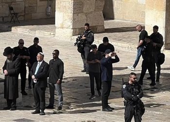 Aparat Israel Menahan Imam Masjid Al-Aqsa di Kompleks Al-Haram Al-Sharif