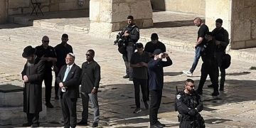 Aparat Israel Menahan Imam Masjid Al-Aqsa di Kompleks Al-Haram Al-Sharif
