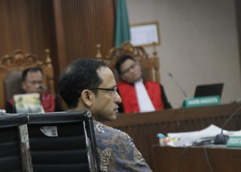 Di Persidangan Korupsi Chromebook, Nadiem Makarim Klarifikasi Pesan WhatsApp dan Kewenangan Pengadaan