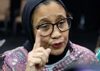 Viral! Ngaku Cucu Menteri, Anggaran Makan Gratis Disunat