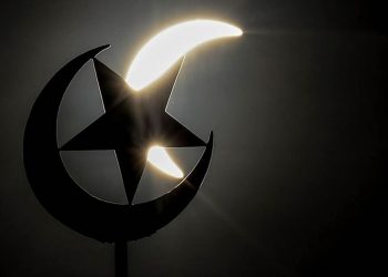 Jadwal Syawal 2026 Tak Sama, Ini Penetapan Pemerintah dan Muhammadiyah