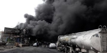 Serangan Israel Hantam Depot BBM di Teheran, Asap Pekat Selimuti Langit Kota