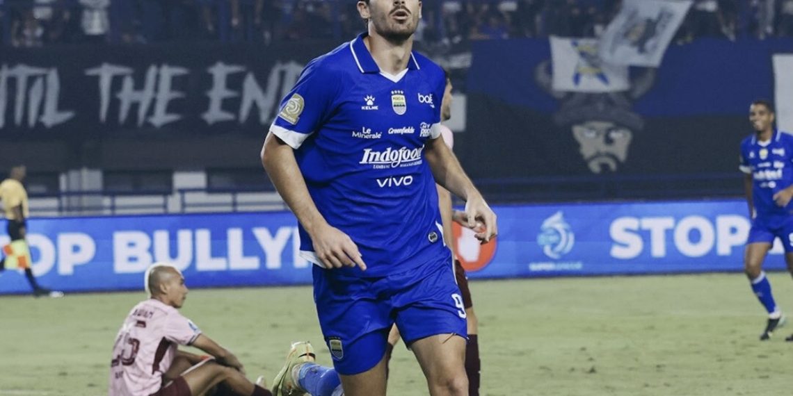 Andrew Jung Cetak Dua Gol, Persib Menang Telak atas Persik Kediri