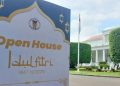 Warga Rela Menunggu, Antrean Open House Lebaran di Istana Mengular