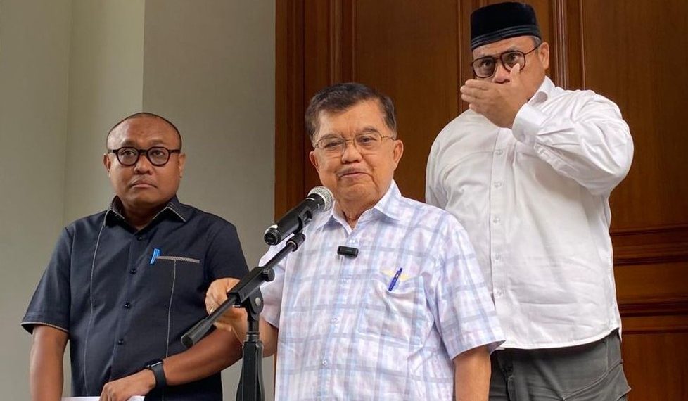 Bantah Tuduhan Danai Roy Suryo, Jusuf Kalla Laporkan Rismon