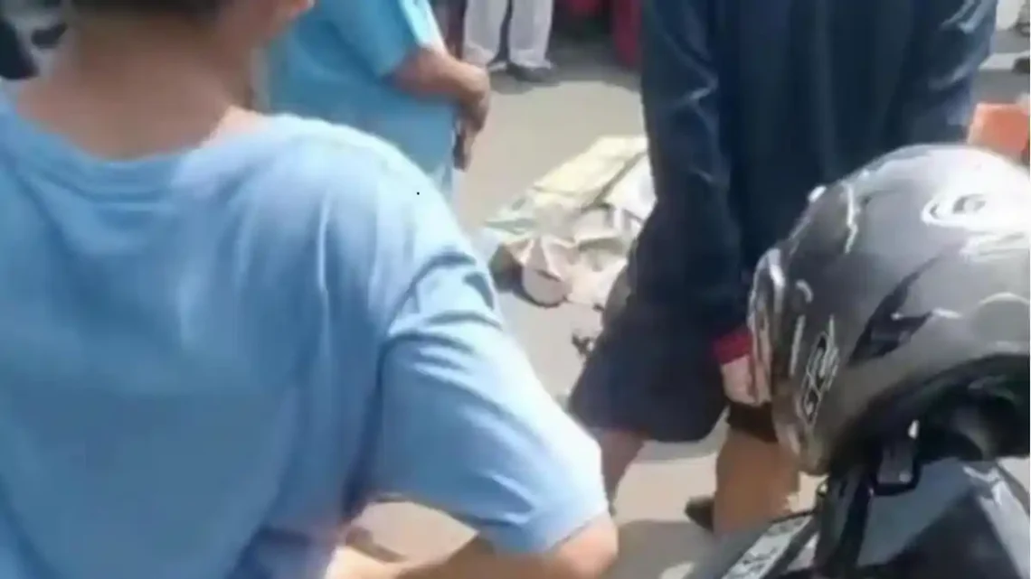 Kecelakaan Kampung Rambutan Tewaskan Dua Orang, Bus dan Motor Terlibat