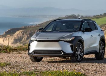 Kendaraan Listrik Kini Kena Pajak, Ini Rincian Biaya Wuling Air EV dan BYD Atto 1