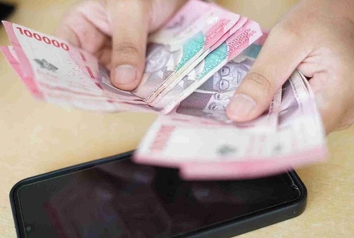 Pinjol RI Meledak ke Rp101 Triliun, OJK Ingatkan Risiko dan Pengawasan