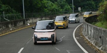 DKI Jakarta Batalkan Pajak Mobil Listrik 2026, Insentif Tetap Berlaku