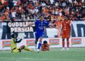 Brace Adam Alis Bawa Persib Menang Dramatis atas Persija