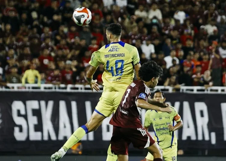 Maung Bandung Mengaum di Parepare, Persib Taklukkan PSM 2-1
