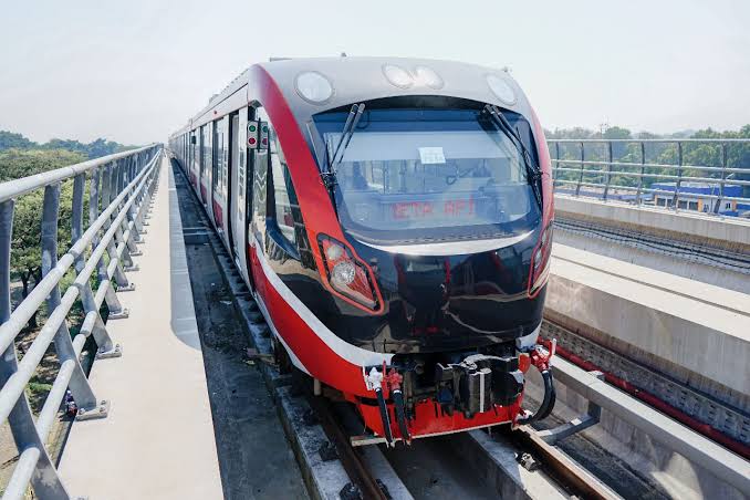 Pemprov DKI Siapkan LRT Jakarta hingga PIK 2 dan Bandara Soekarno-Hatta