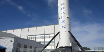 SpaceX Luncurkan Starship V3 Perdana, Booster Gagal Mendarat